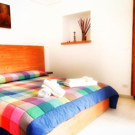 Palazzo Salia Bed & Breakfast Лече Екстериор снимка