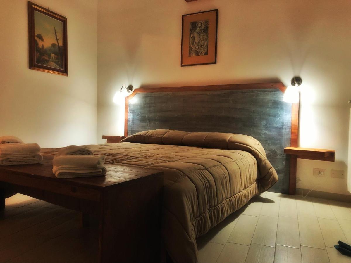Palazzo Salia Bed & Breakfast Лече Екстериор снимка